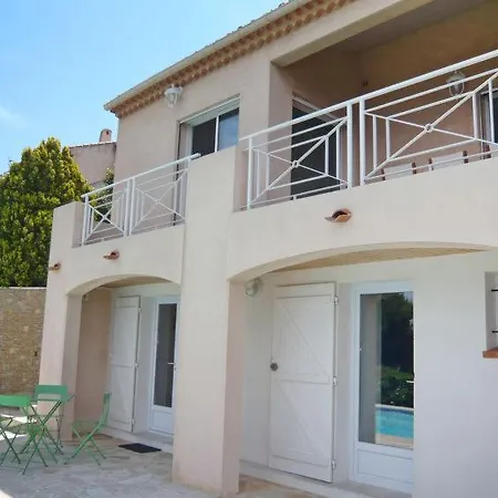 Sleeps 10 Pool Wifi Feriehus Les Lecques