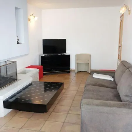 Sleeps 10 Pool Wifi Feriehus Les Lecques