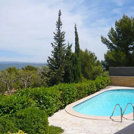 Feriehus Sleeps 10 Pool Wifi